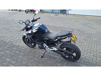 BMW F 900 R – foto 3