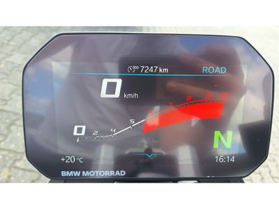 BMW F 900 R – foto 4