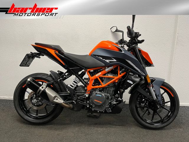 ktm - 390-duke
