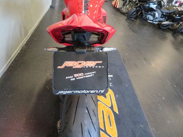 ducati - streetfighter-v2