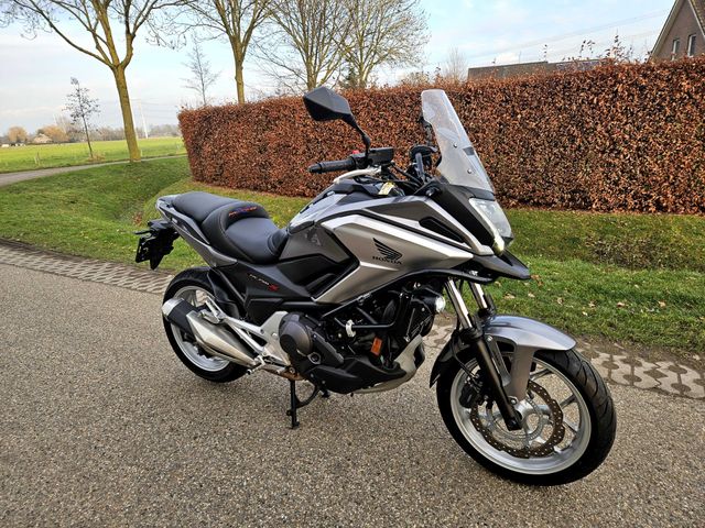 honda - nc-750-x-dct