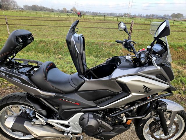 honda - nc-750-x-dct