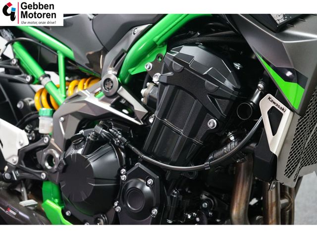 kawasaki - z900