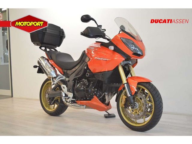 triumph - tiger-1050