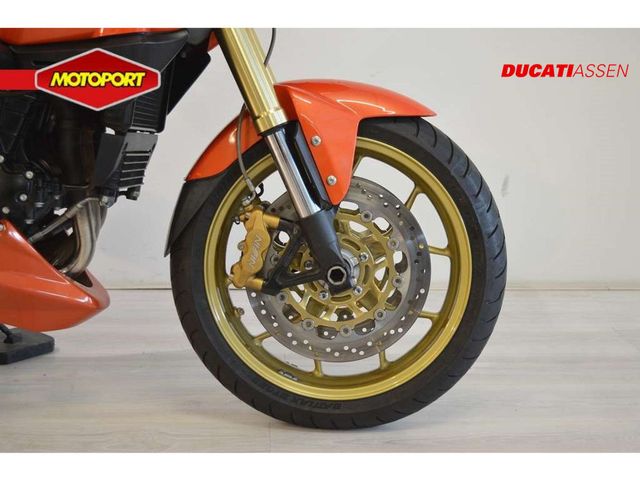 triumph - tiger-1050
