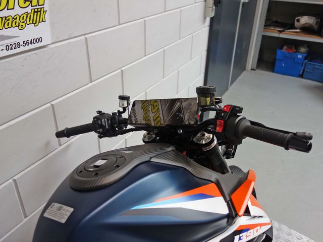 ktm - 1390-super-duke-rr