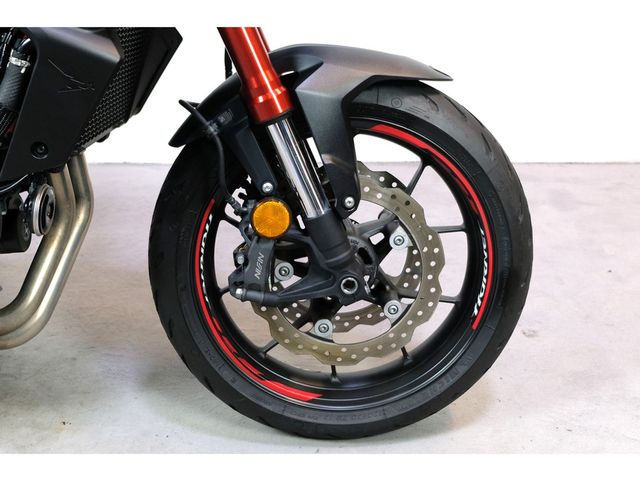 honda - cb-750-hornet
