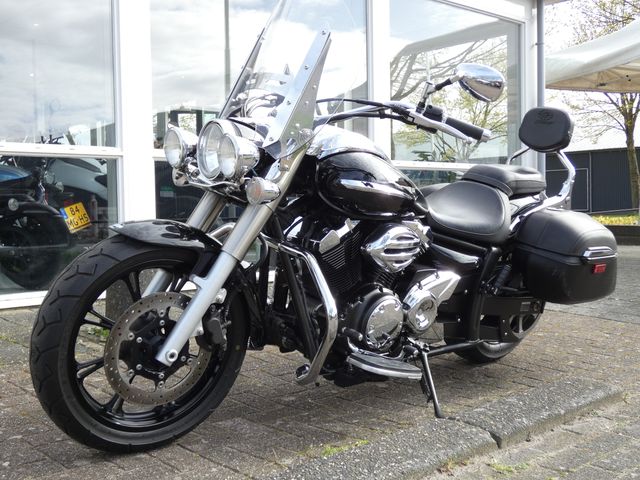 yamaha - xvs-950-a-midnight-star