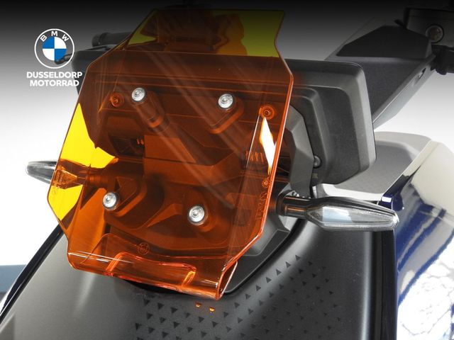 bmw - ce-04