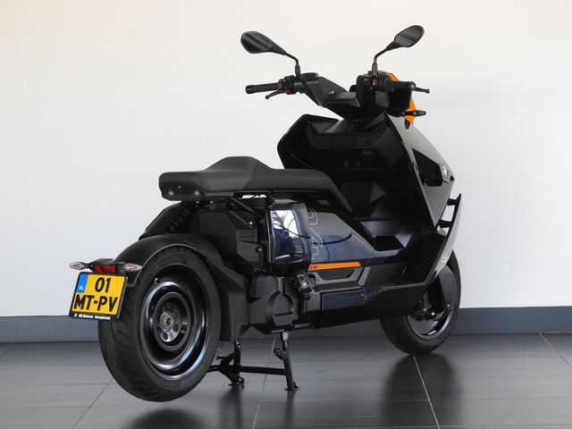 bmw - ce-04