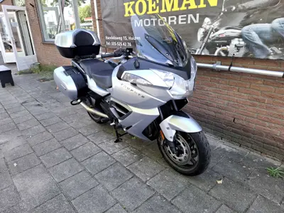 TRIUMPH TROPHY 1215 SE – foto 2