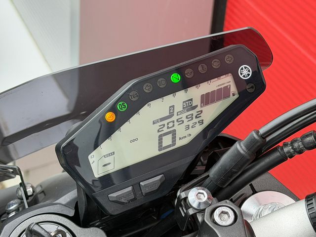 yamaha - mt-09-abs