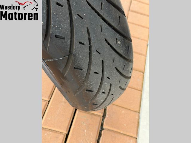 triumph - speed-triple-rs