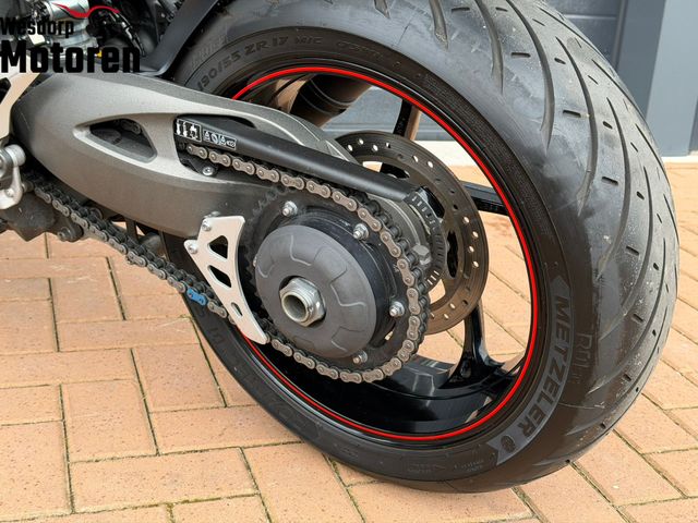 triumph - speed-triple-rs