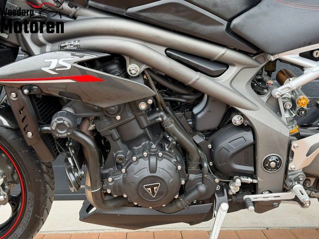 triumph - speed-triple-rs