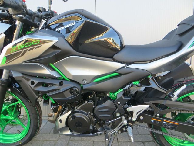 kawasaki - z500-se
