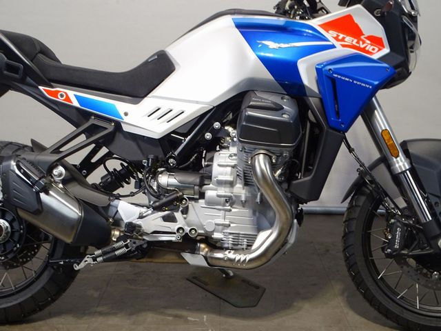 moto-guzzi - stelvio-duecento-tributo