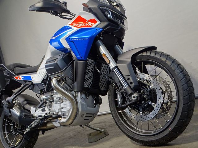moto-guzzi - stelvio-duecento-tributo