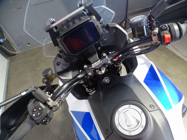 moto-guzzi - stelvio-duecento-tributo