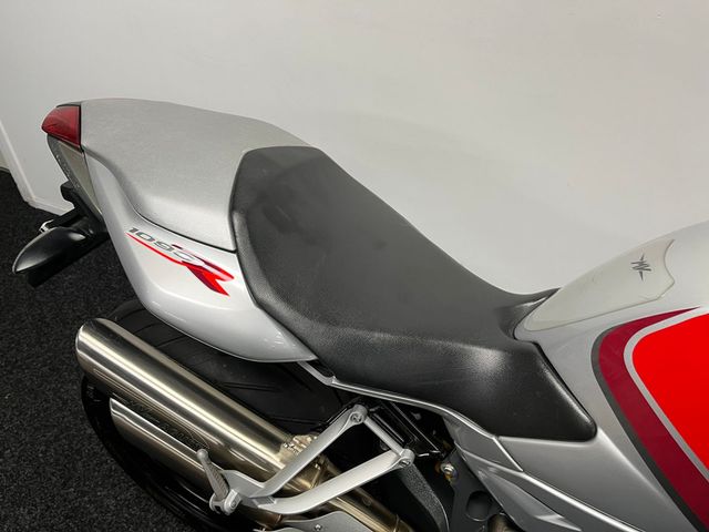 mv-agusta - brutale-1090-rr