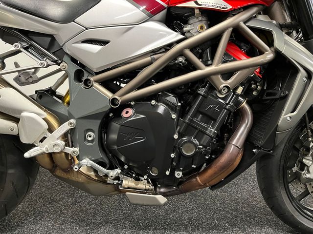 mv-agusta - brutale-1090-rr