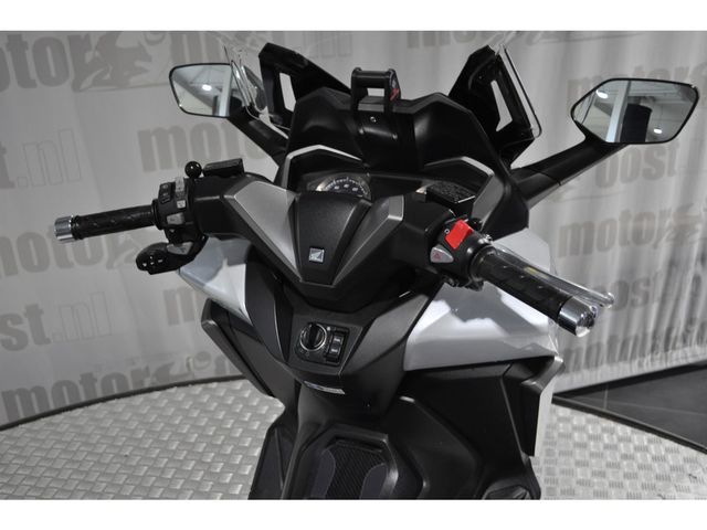 honda - nss-350-forza