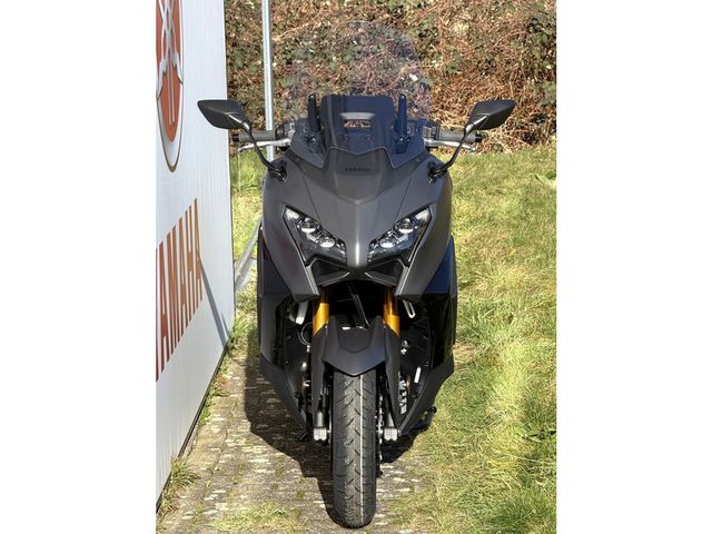 yamaha - tmax-560