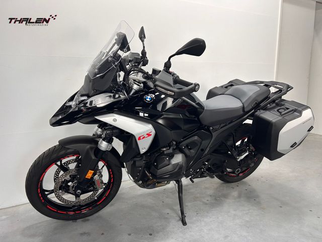 bmw - r-1300-gs-triple-black
