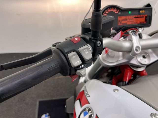bmw - r-1200-r