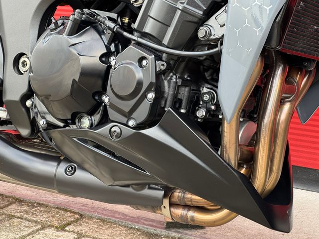 kawasaki - z1000-r