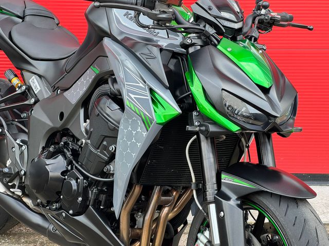 kawasaki - z1000-r