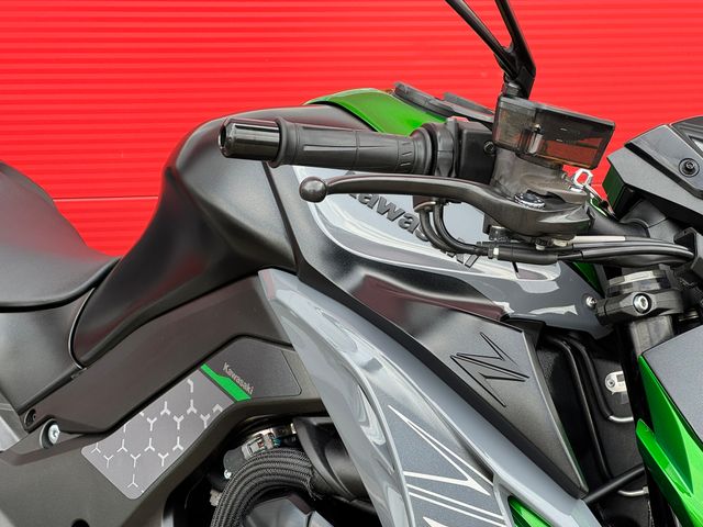 kawasaki - z1000-r