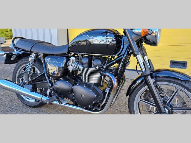 triumph - bonneville