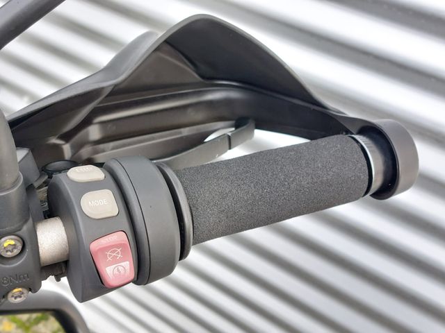 bmw - r-1200-gs-lc-adventure