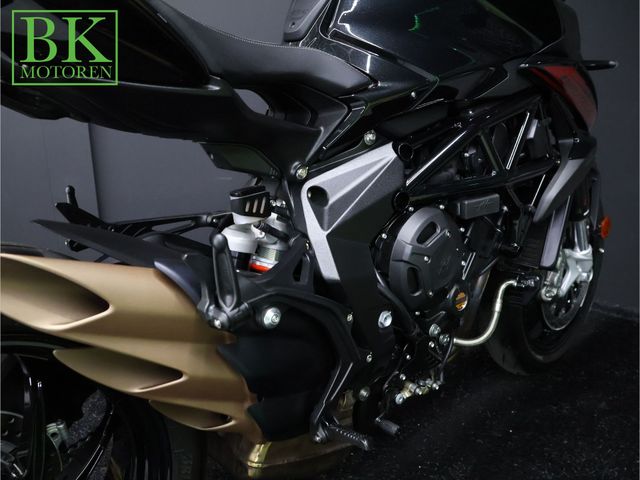 mv-agusta - brutale-800-rr