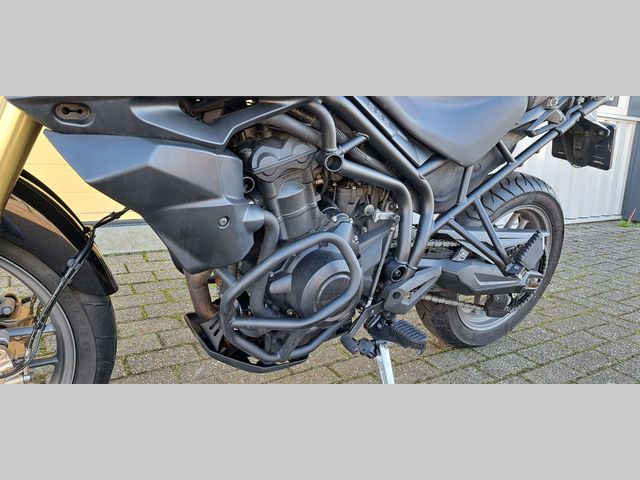 triumph - tiger-800-abs