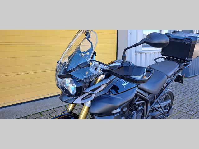 triumph - tiger-800-abs