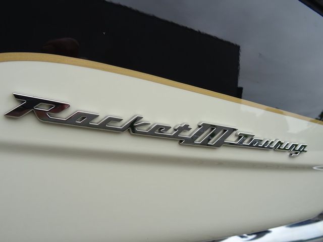 triumph - rocket-iii-touring