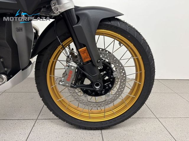 bmw - r-1300-gs-adventure