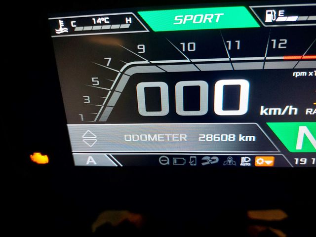 aprilia - tuono-v4-factory