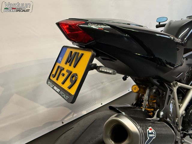 ducati - streetfighter--s-1098