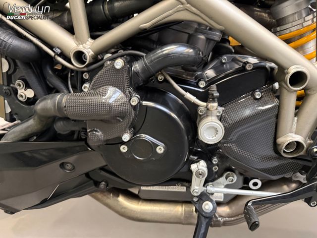 ducati - streetfighter--s-1098