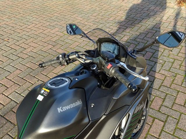 kawasaki - ninja-650