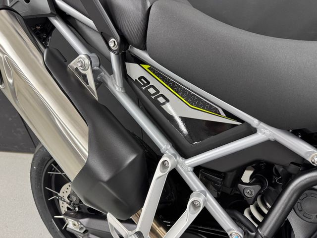 triumph - tiger-900-rally-pro