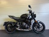 TRIUMPH TRIDENT 660