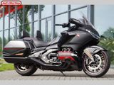 HONDA GL 1800 GOLDWING BAGGER DCT