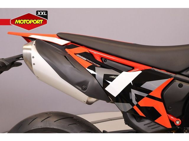 ducati - hypermotard-698-mono-rve