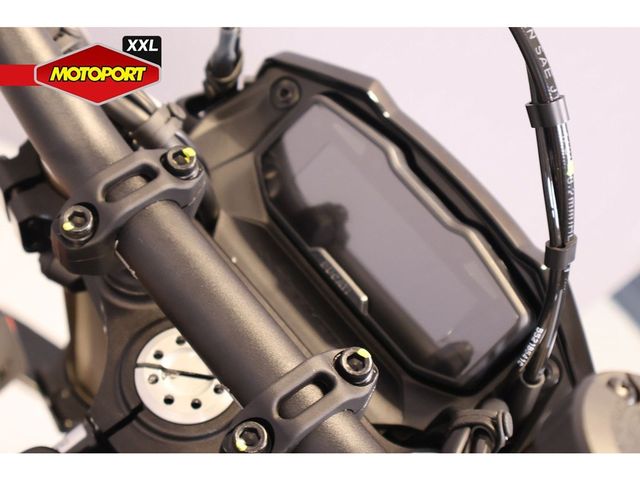 ducati - hypermotard-698-mono-rve