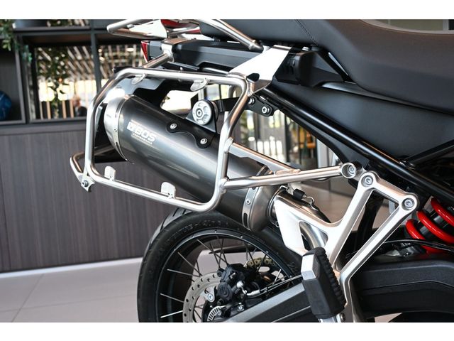 bmw - f-900-gs-adventure