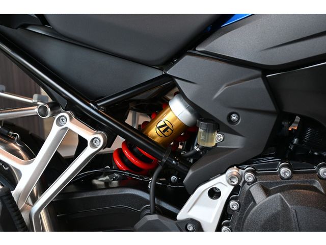 bmw - f-900-gs-adventure